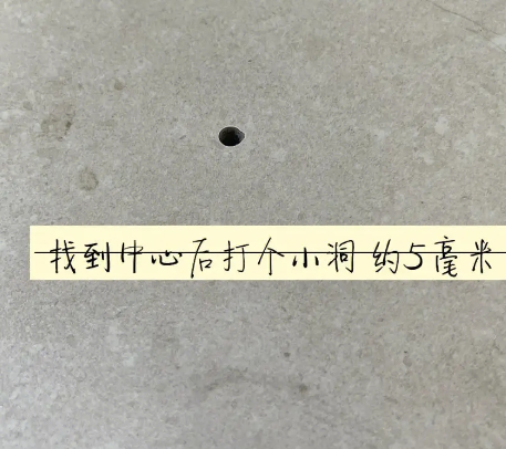丰县瓷砖空鼓维修公司专业解答在瓷砖铺贴过程中，如果砂料搅拌不均匀，将会带来以下问题